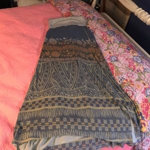 **10 for $20!!**Maxi skirt